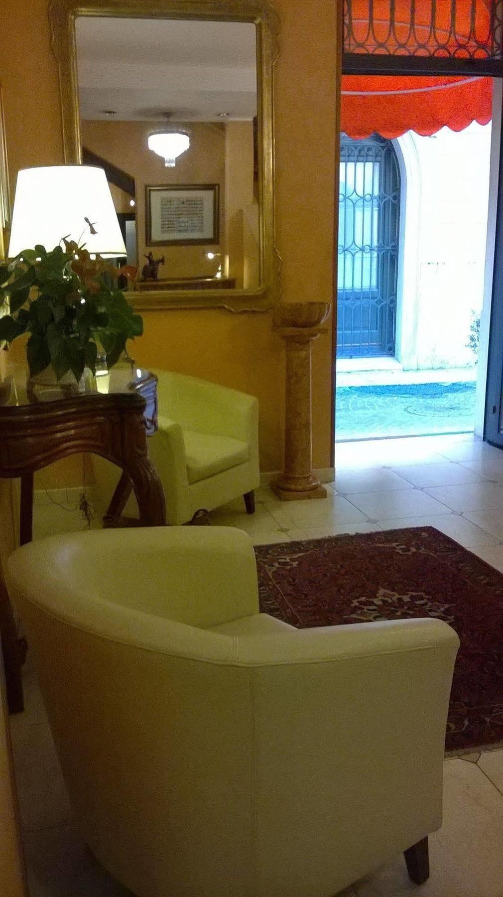 Hotel Cavour Verona Luaran gambar