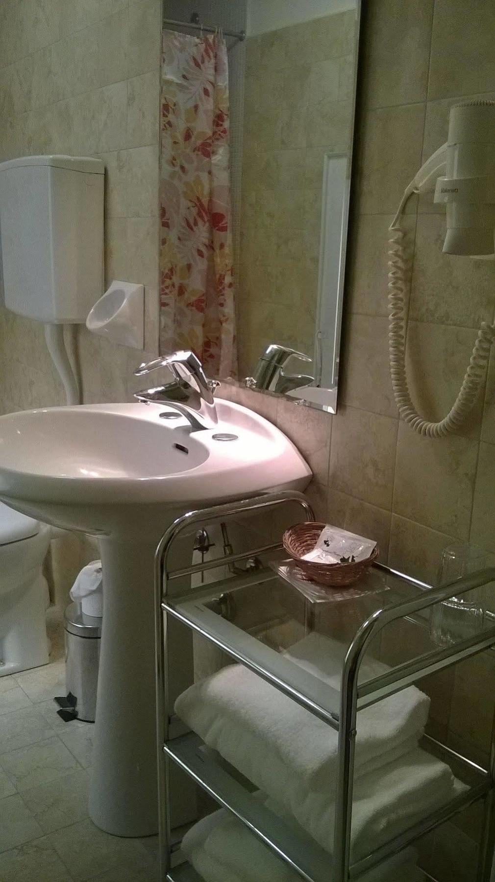 Hotel Cavour Verona Luaran gambar