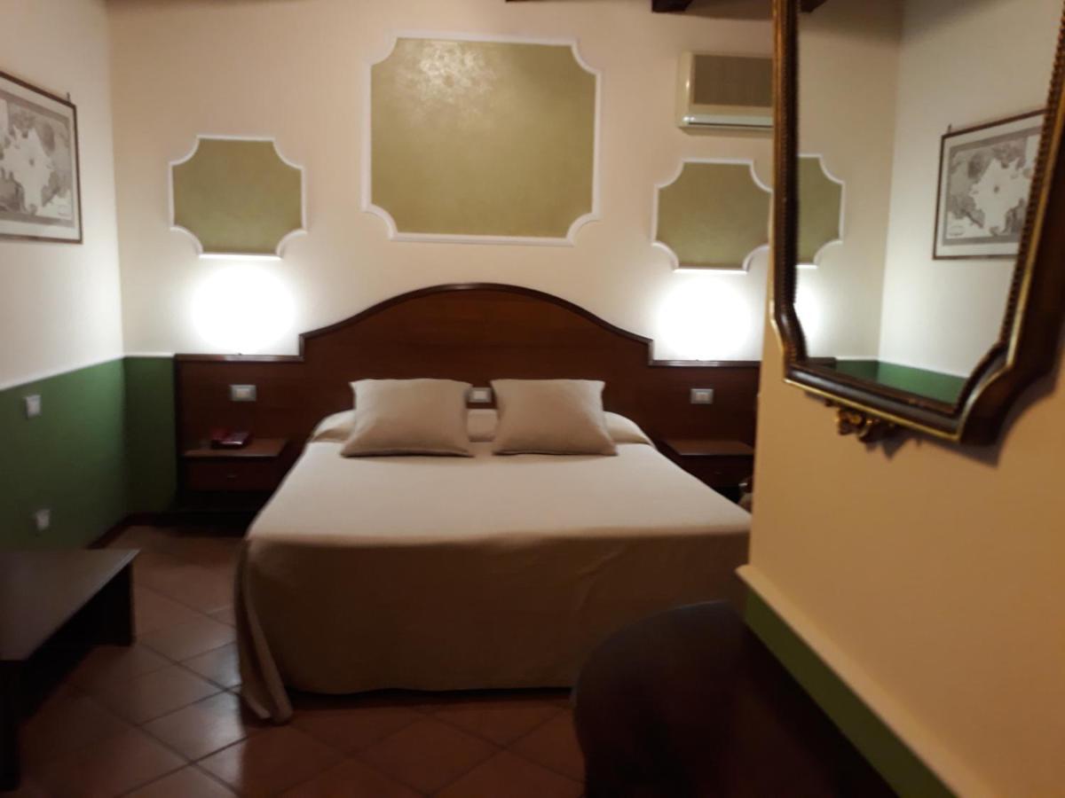 Hotel Cavour Verona Luaran gambar