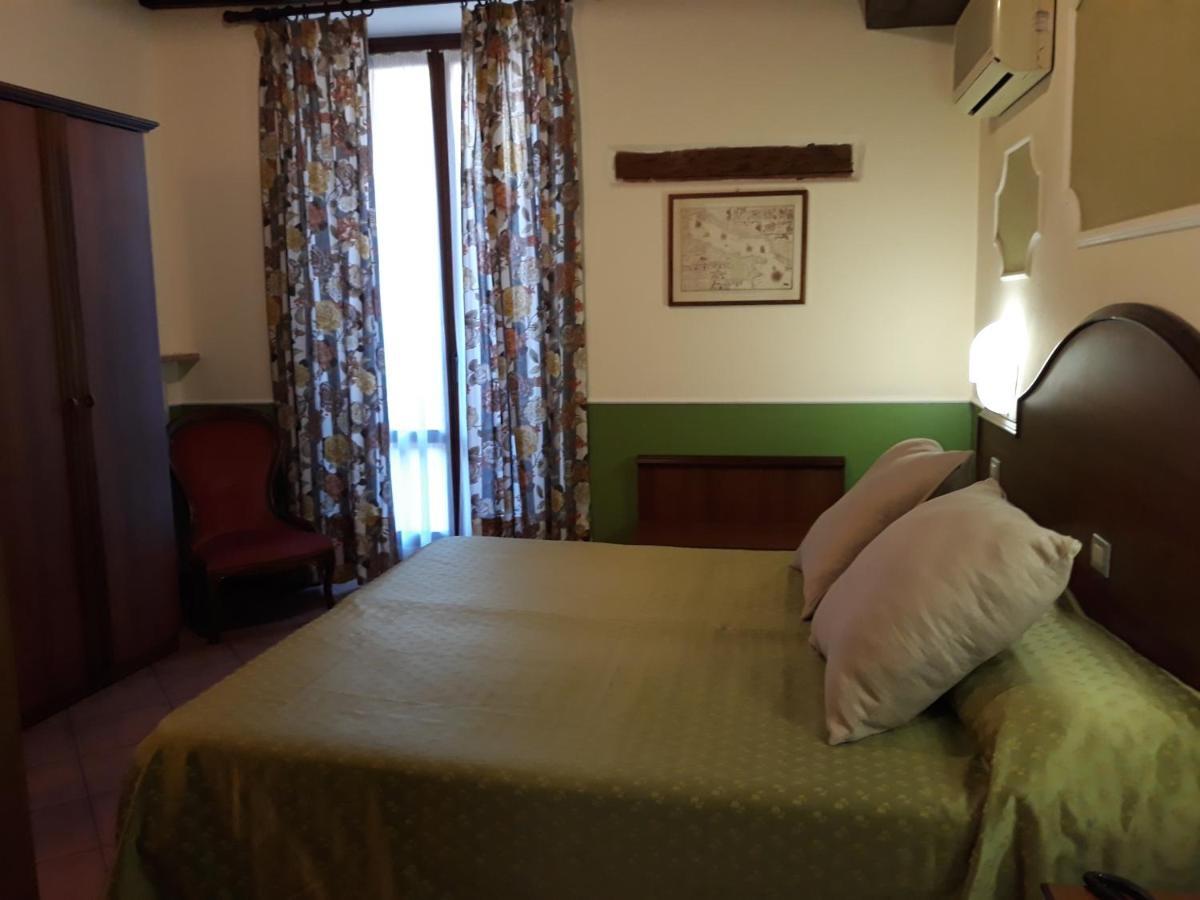 Hotel Cavour Verona Luaran gambar
