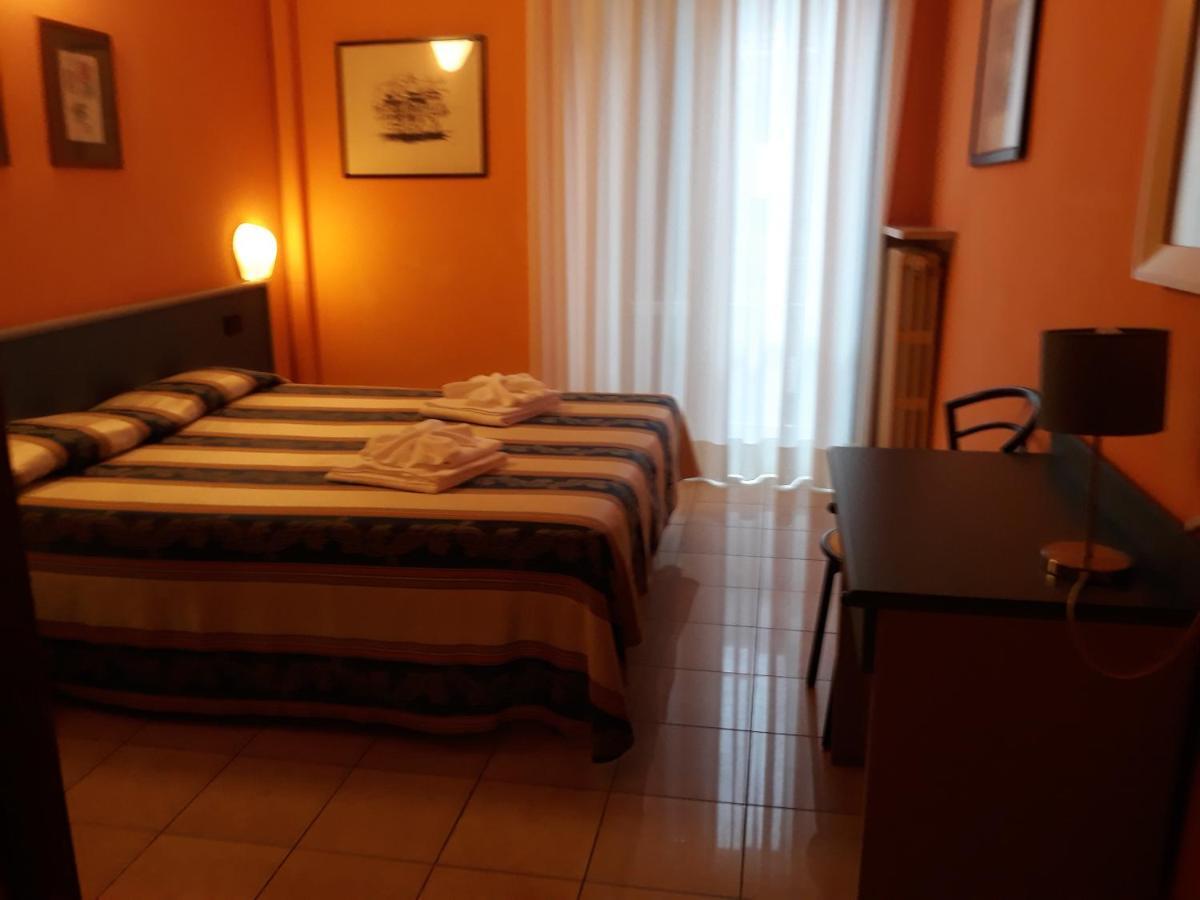 Hotel Cavour Verona Luaran gambar