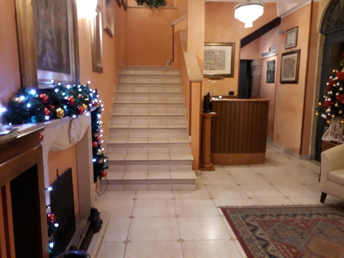 Hotel Cavour Verona Luaran gambar