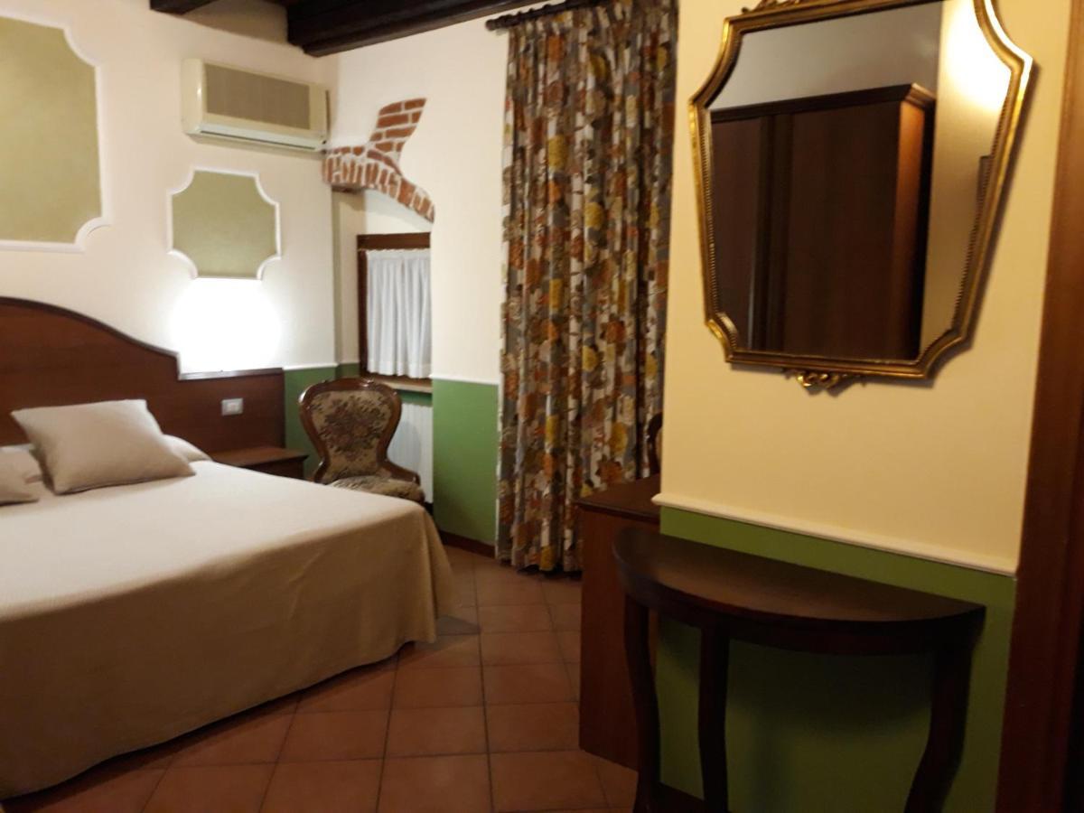 Hotel Cavour Verona Luaran gambar